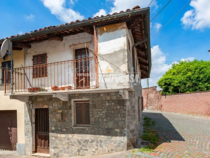 Casa trilocale in vendita in Vicolo Parrocchia, Chieri