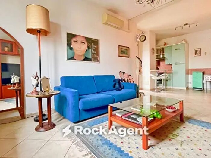 Appartamento quadrilocale in vendita in Viale Francesco Talenti, Firenze