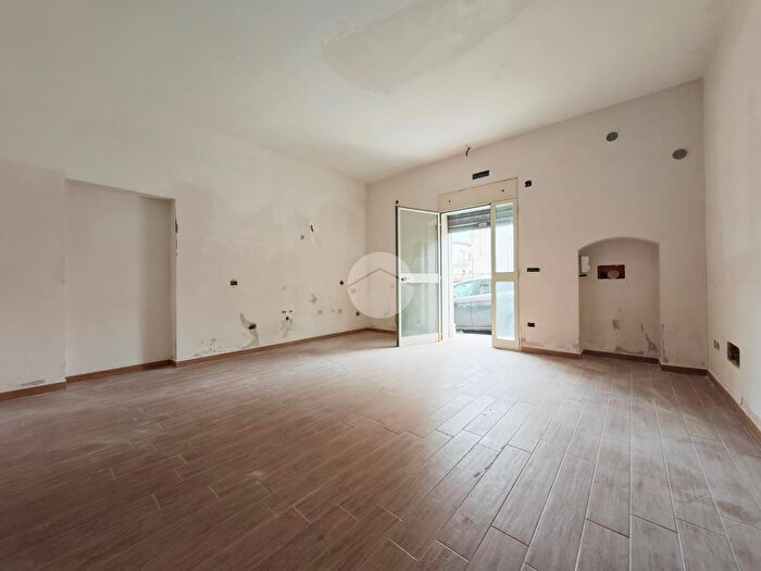Appartamento con 5 locali in vendita in Via Daunia, Manfredonia