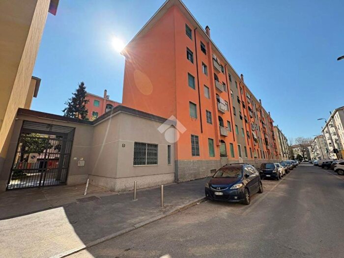 Appartamento bilocale in affitto in Via abbiati filippo, San Siro, Milano
