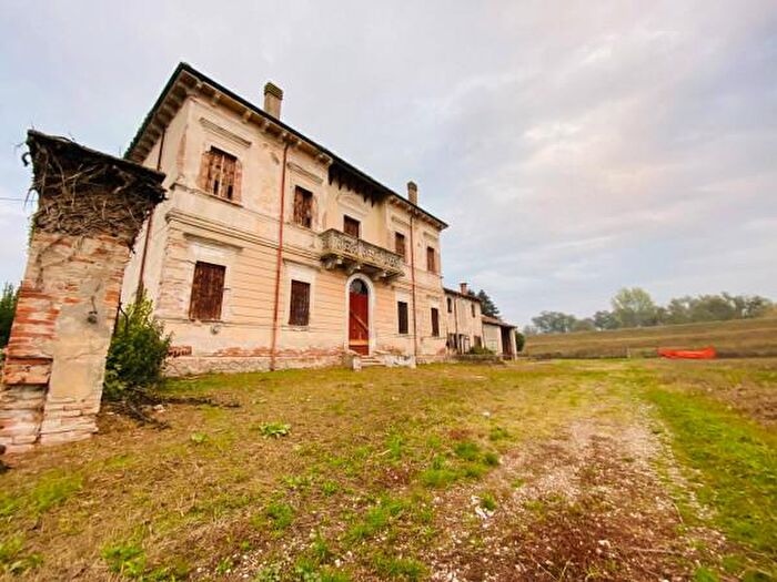 Casa bilocale in vendita in Ronco AllAdige