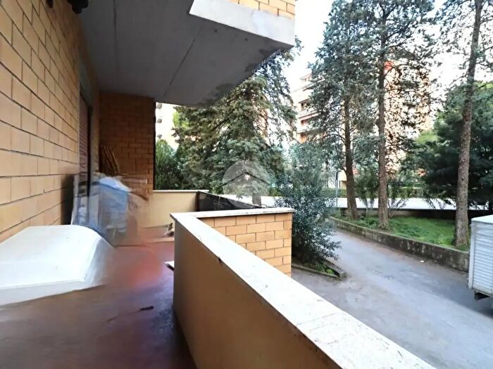 Appartamento con 5 locali in vendita in Viale degli Oleandri, Terni