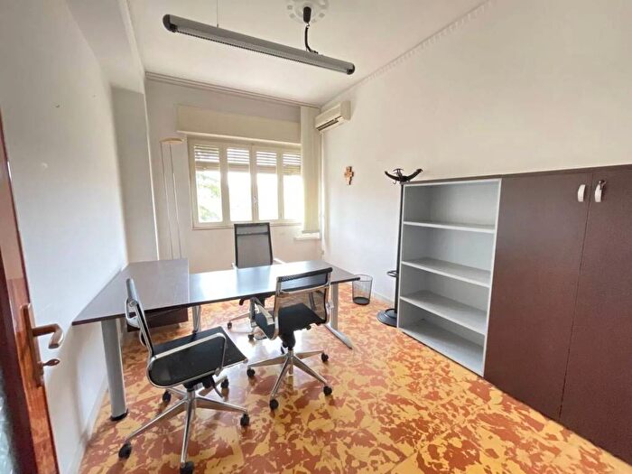 Appartamento con 5 locali in affitto in Viale Della Regione, Centro, Caltanissetta