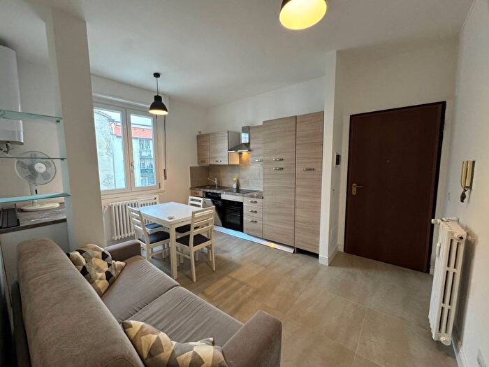 Appartamento bilocale in affitto in Via Eugenio Camerini, Casoretto, Milano