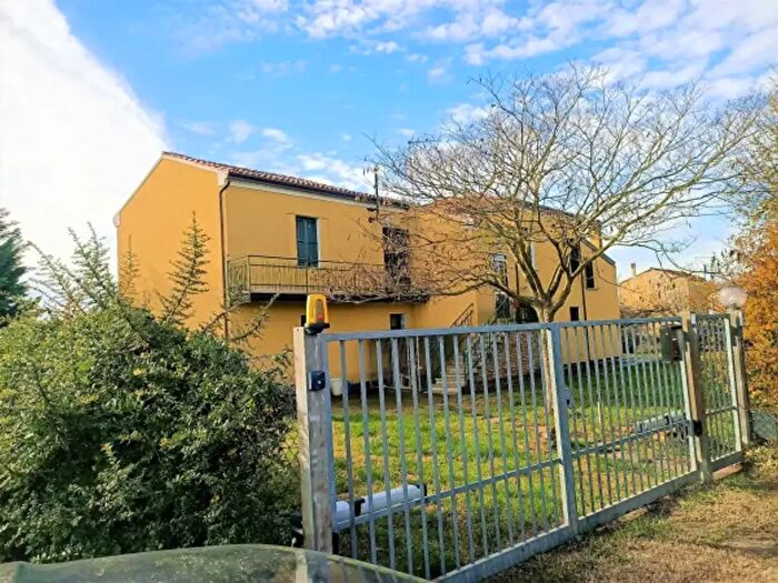 Casa con 6 locali in vendita in Località Ca Garzoni, Adria
