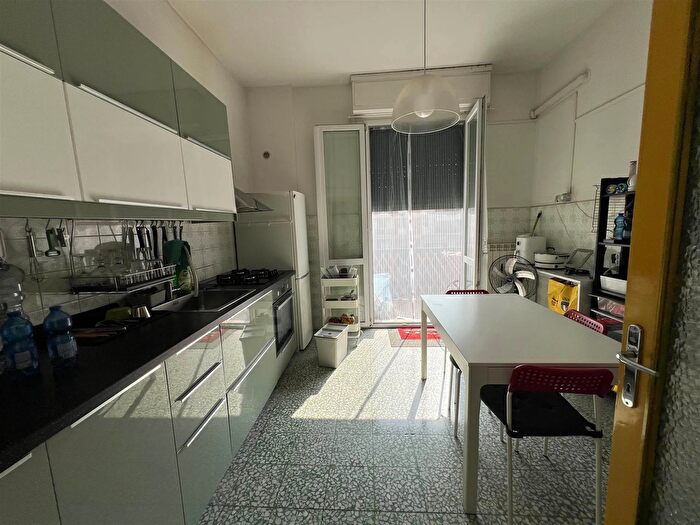 Appartamento quadrilocale in vendita in Campi Bisenzio, Campi Bisenzio