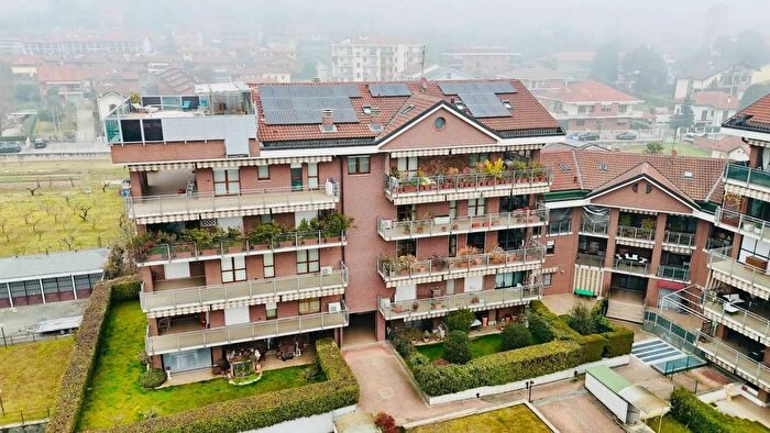 Appartamento trilocale in vendita in Strada Genova Moncalieri, Moncalieri