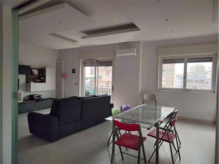 Appartamento trilocale in affitto in Viale Alcide De Gasperi, Corso Italia Europa, Catania