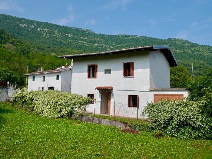 Casa trilocale in vendita in Meduno