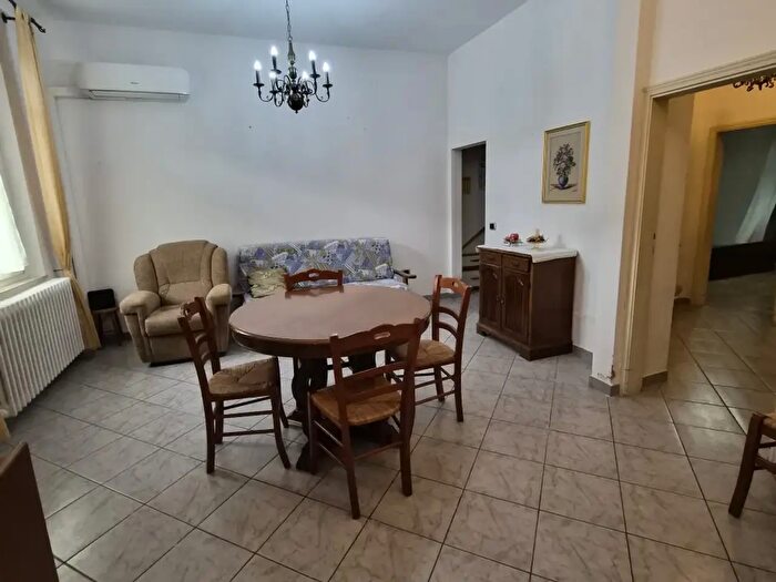 Appartamento trilocale in affitto in Via Montalese, Montemurlo