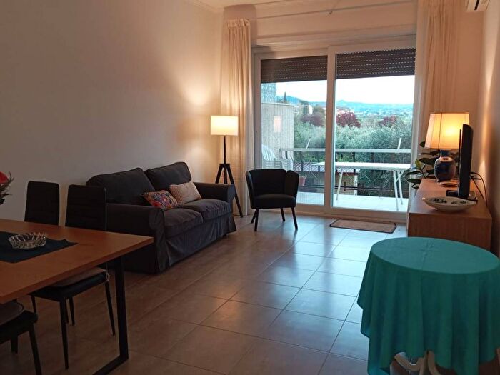 Appartamento trilocale in affitto in Via Cino del Duca, Torre Gaia, Roma