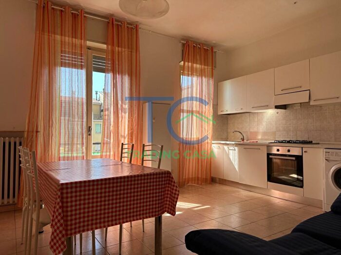 Appartamento trilocale in vendita in Via Rossi Antondomenico, Piacenza