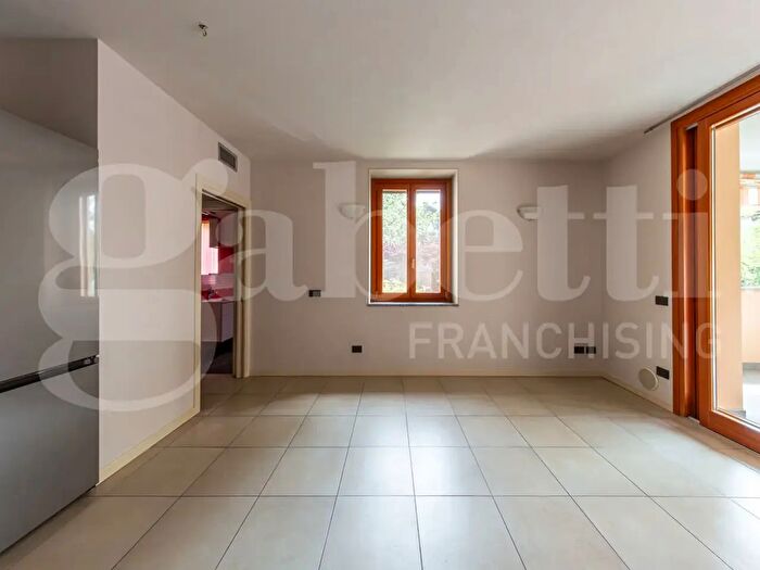 Appartamento trilocale in affitto in Via Leonardo da Vinci, Cassano DAdda