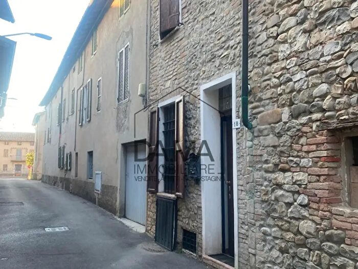 Appartamento in vendita in Montechiarugolo