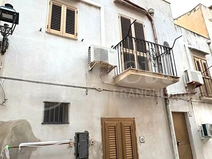 Appartamento quadrilocale in vendita in Via Marcatonio, Castellammare Del Golfo