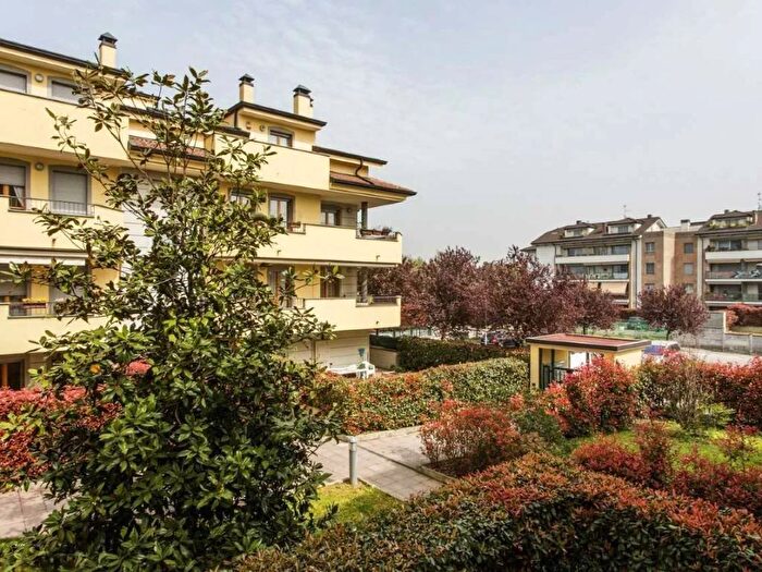 Appartamento monolocale in affitto in via Giannetto Mattei, Centro, Arese