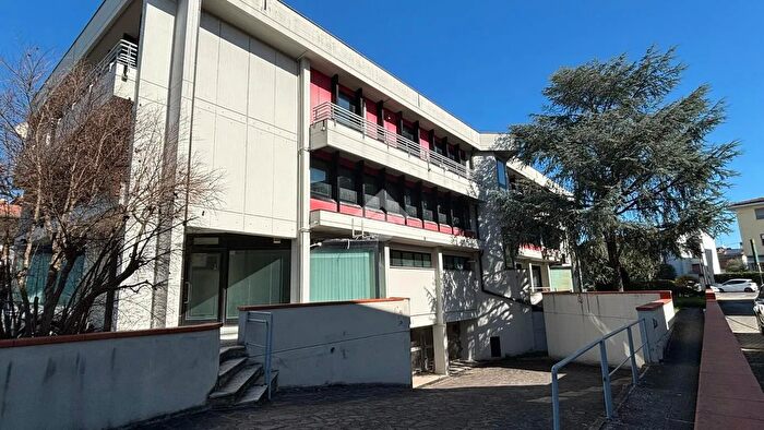 Appartamento quadrilocale in vendita in Viale Leonardo da Vinci, San Miniato