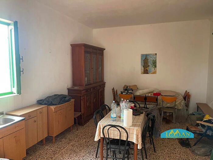 Casa trilocale in vendita in Contrada Votano Russo, Ceglie Messapica
