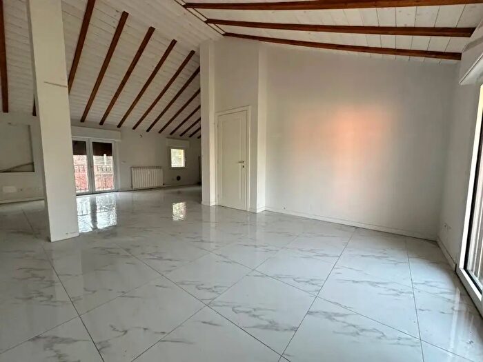 Appartamento bilocale in vendita in Via Ciclamino, Cusano Milanino