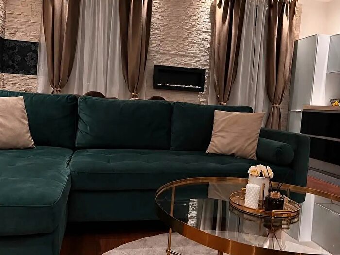 Appartamento con 5 locali in vendita in Sale