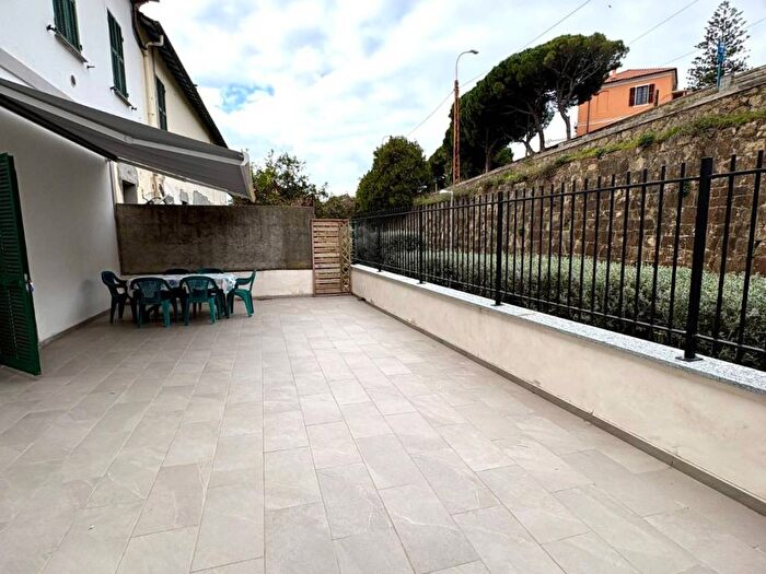 Appartamento bilocale in affitto in Via al Mare, Bussana, Sanremo