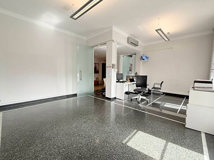 Appartamento con 6 locali in affitto in Piazza Leonardo Da Vinci, Albaro, Genova