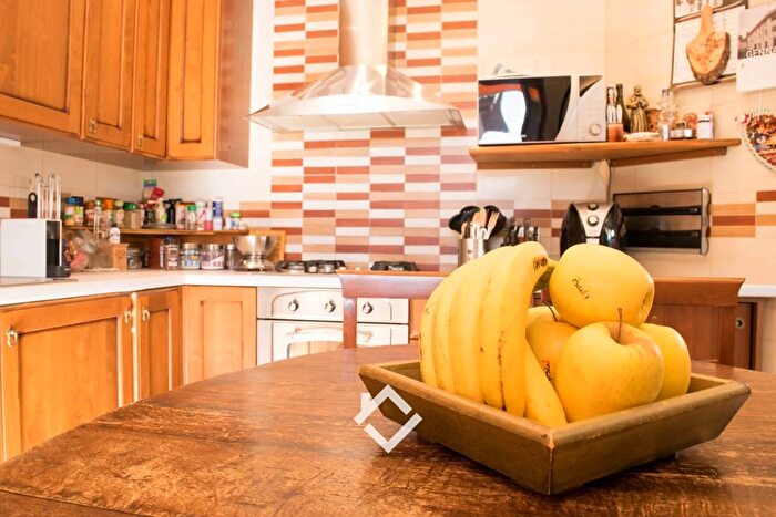 Appartamento trilocale in vendita in Via Chiosi, Brenta