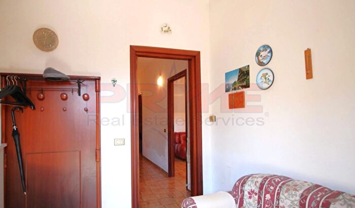 Casa trilocale in vendita in Via delle Case Vecchie Tuglie, Tuglie