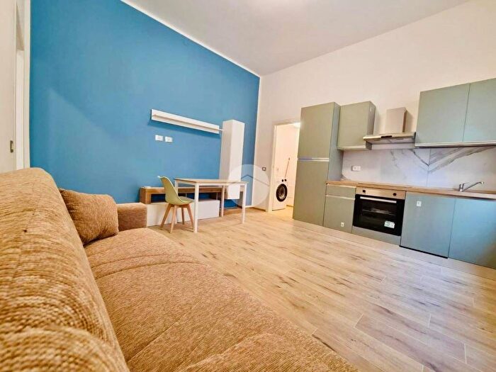 Appartamento bilocale in affitto in Via Tommaso Campanella, Buonarroti, Monza