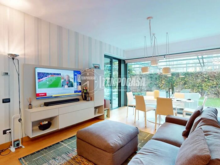 Appartamento bilocale in vendita in Via Traiano, Milano