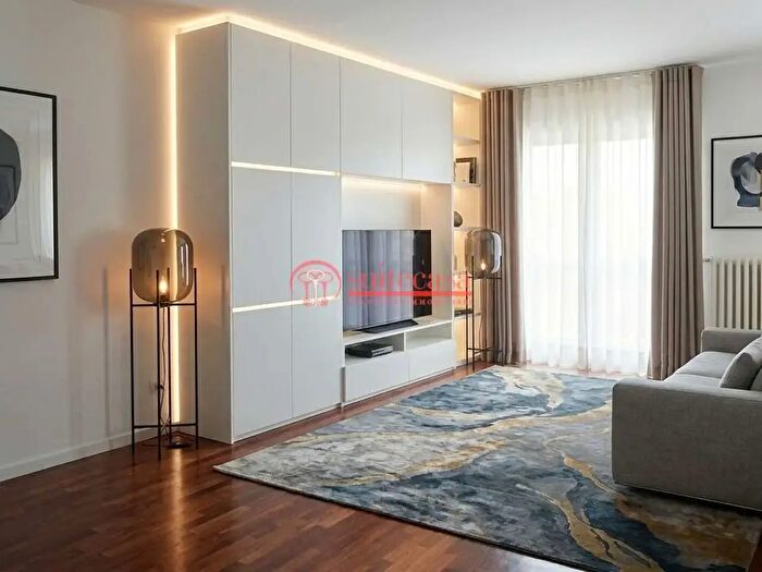 Appartamento quadrilocale in vendita in Largo Pablo Picasso, Barletta