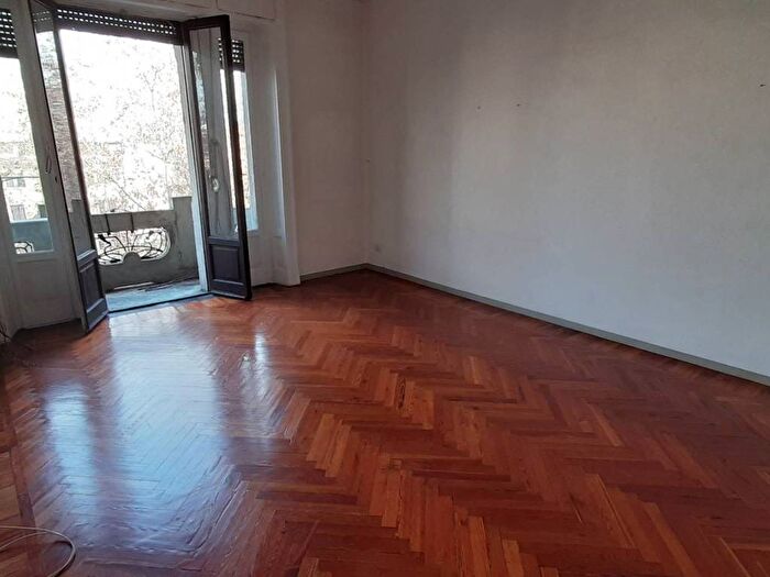 Appartamento quadrilocale in affitto in Piazza Bruno Buozzi, Porta Romana Medaglie dOro, Milano