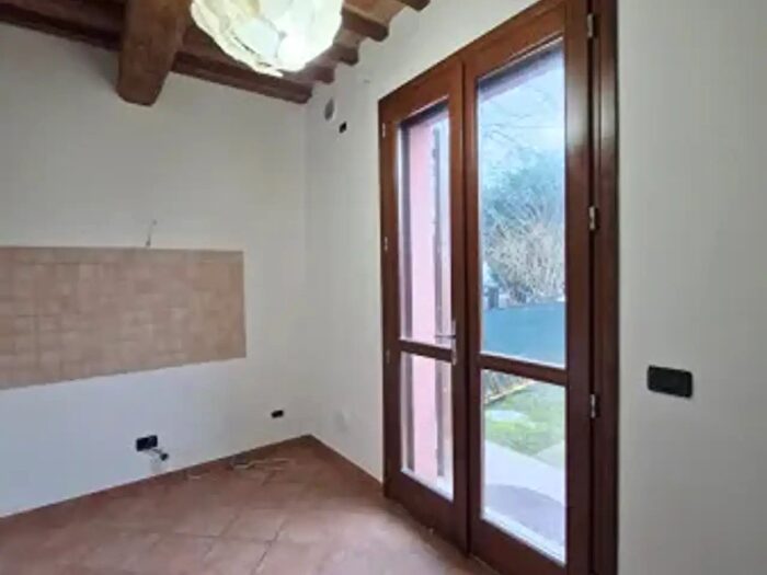 Casa trilocale in vendita in Voghiera