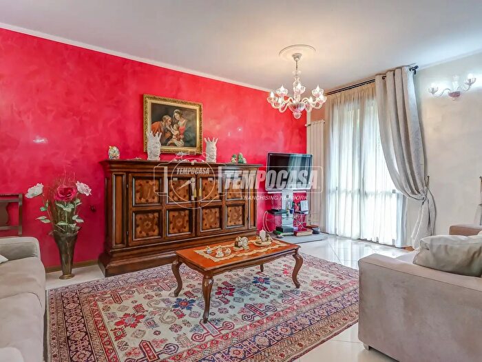 Appartamento quadrilocale in vendita in Via Sandro Pertini, Cuggiono