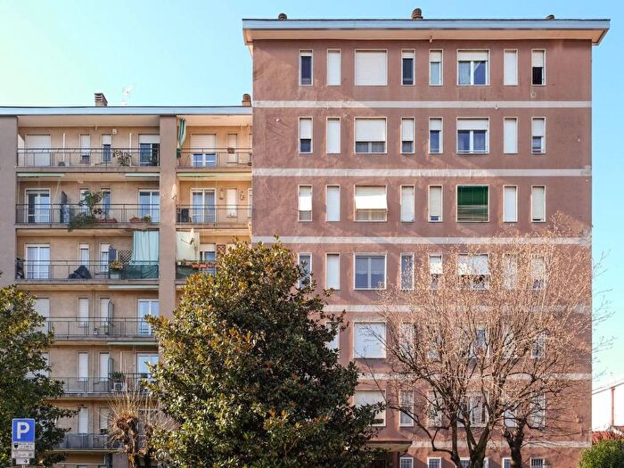 Appartamento bilocale in affitto in Via Luigi Manzotti, Dergano, Milano