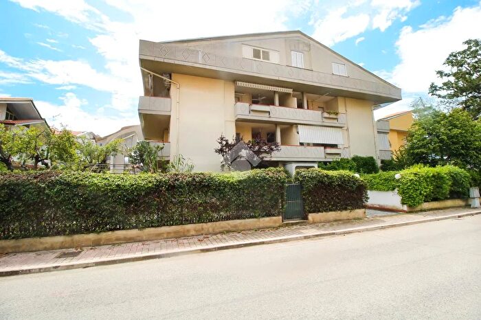 Appartamento bilocale in vendita in Via Spataro Est, Tortoreto