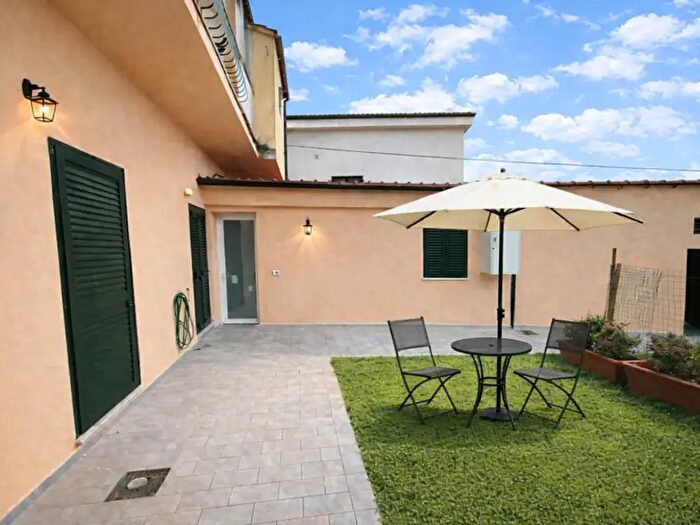 Appartamento trilocale in vendita in Pontedera