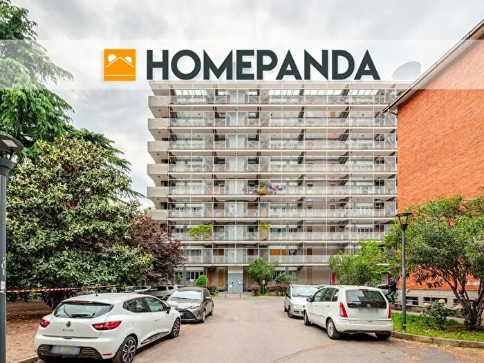 Appartamento quadrilocale in vendita in Via Santuario del Sacro Cuore, Milano