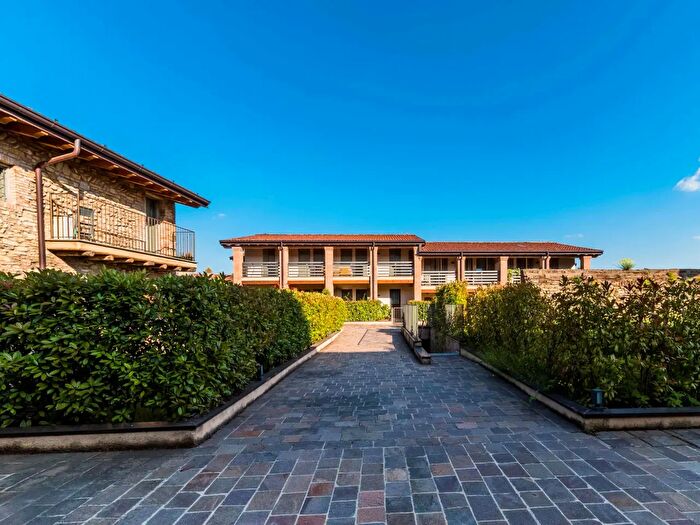 Appartamento trilocale in affitto in Via a Nini da Fano, Bergamo