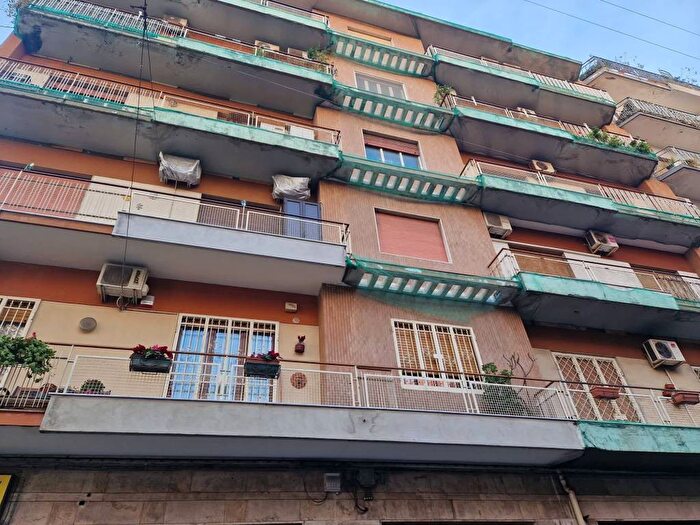 Appartamento trilocale in affitto in Via Conte di Torino, Libertà Stazione, Catania