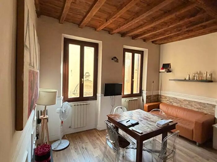 Appartamento trilocale in affitto in Firenze