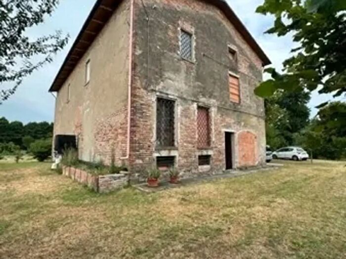 Casa con 6 locali in vendita in Bastiglia
