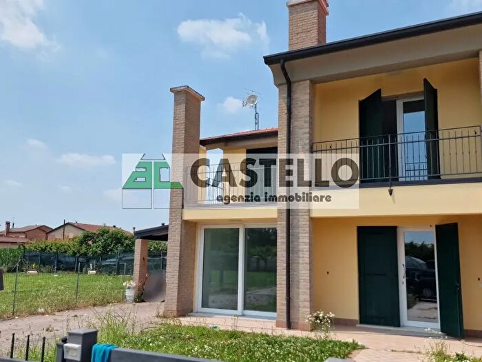 Casa con 5 locali in vendita in Via Bassa III, Campodarsego