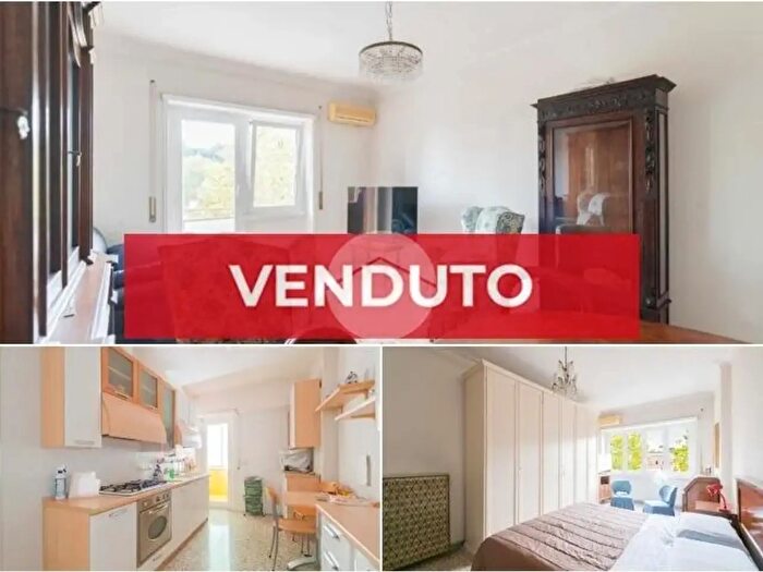Appartamento trilocale in vendita in Via Giulio Venticinque, Roma