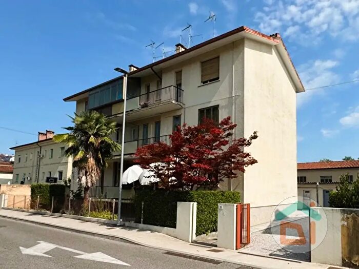 Appartamento trilocale in vendita in Via Amerigo Vespucci, Cervignano Del Friuli