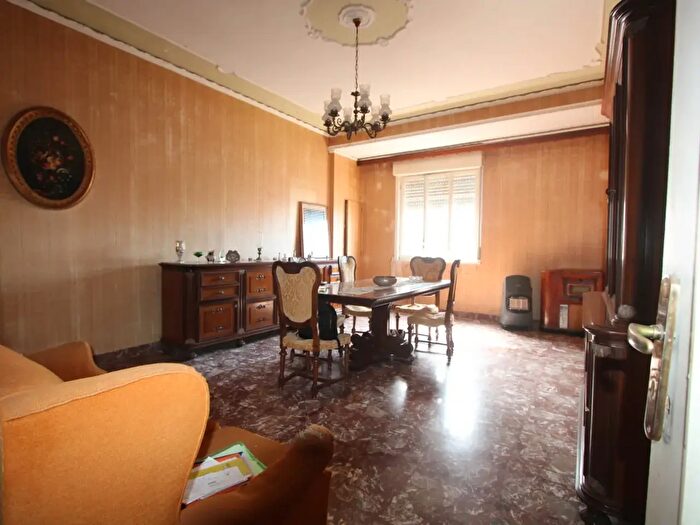 Appartamento con 5 locali in vendita in Via Ogliastri, Messina