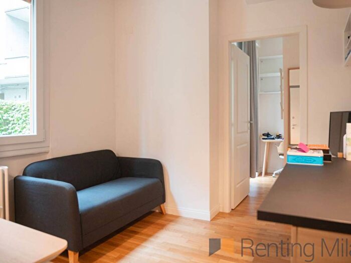 Appartamento bilocale in affitto in Via Lodovico Muratori, Porta Romana Medaglie dOro, Milano