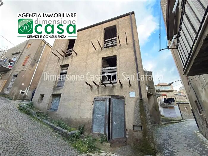 Casa monolocale in vendita in Via Sberna, San Cataldo