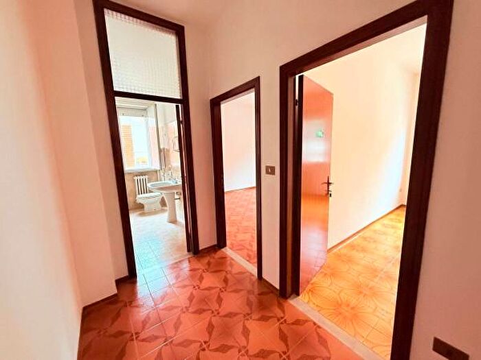 Appartamento con 6 locali in vendita in Via Oddi, Urbino