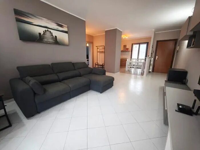 Appartamento quadrilocale in vendita in Via Sandro Pertini, Caselle Torinese